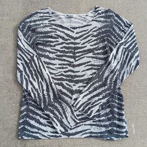 Peter Nygard Women's Black and White Blouse